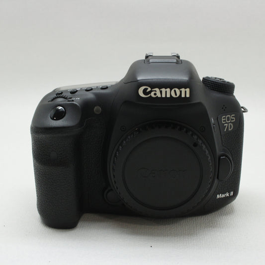 中古  Canon EOS 7D MarkⅡ ボディ【10月12日(土) YouTube 生配信でご紹介】