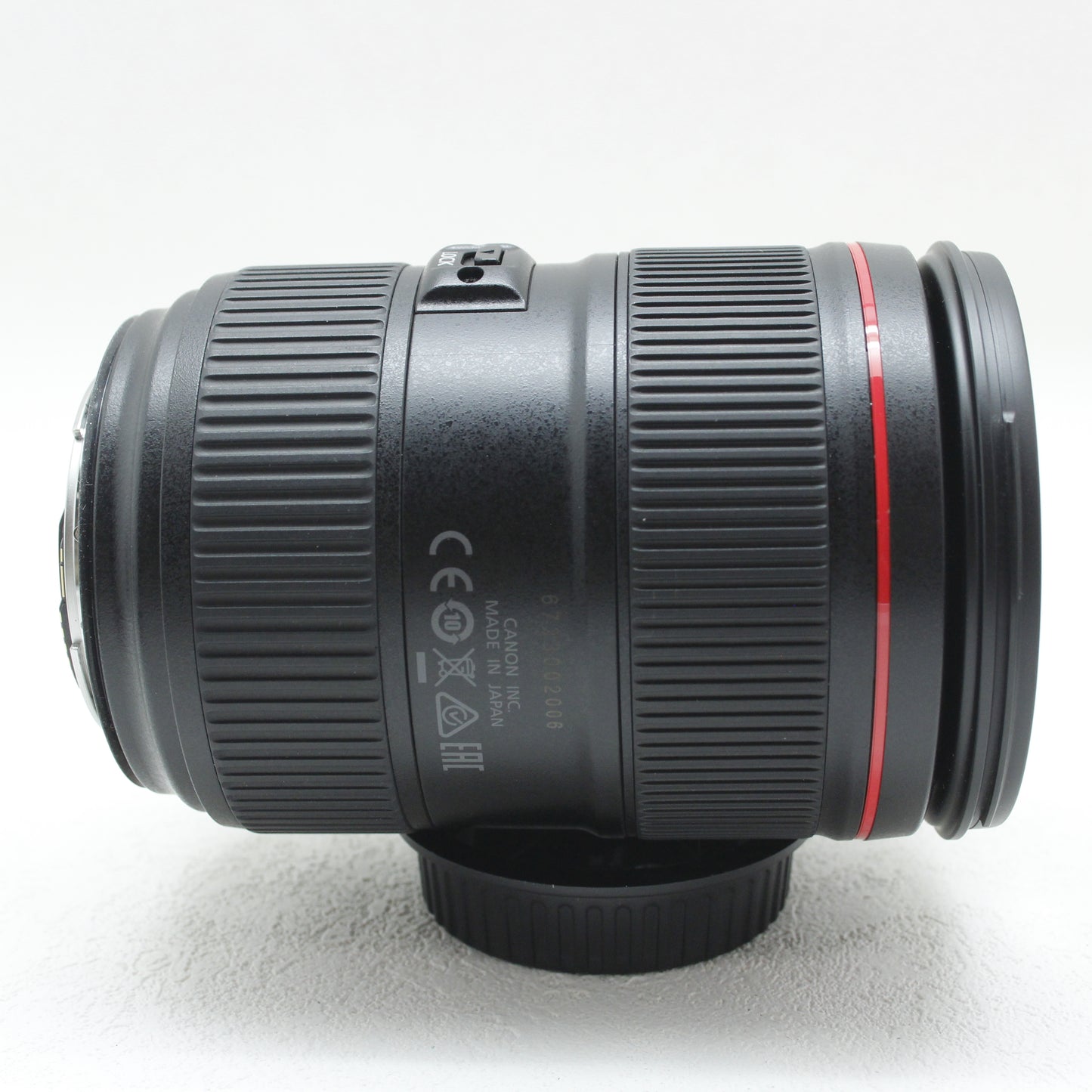 中古品 Canon EF 24-105mm F4L IS Ⅱ USM【1月4日(土)YouTube生配信でご紹介】