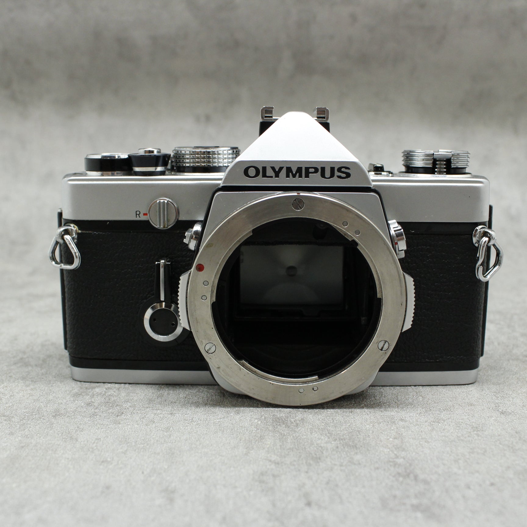 中古品 OLYMPUS M-1 + 50mm F1.8 レンズセット【6月17日(土)のYouTube生配信でご紹介】
