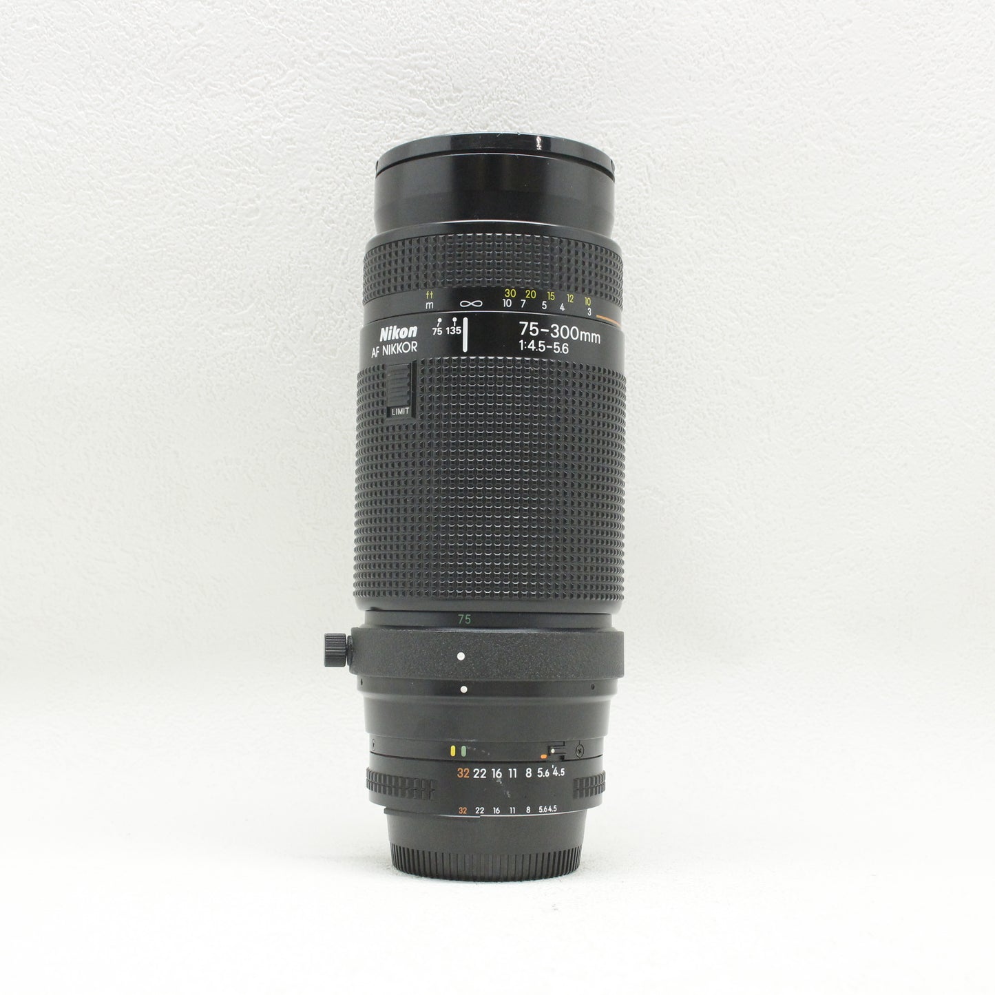 中古品 Nikon AF NIKKOR 75-300mm F4.5-5.6S