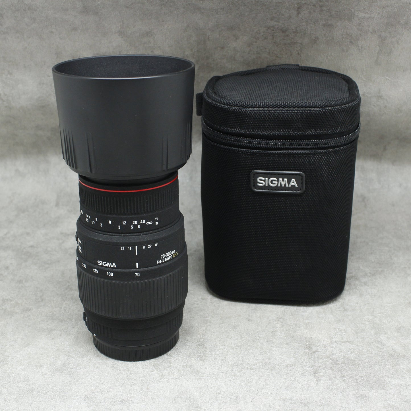 中古品【訳アリ品】SIGMA APO 70-300mm F4-5.6 DG MACRO 〔キヤノン用