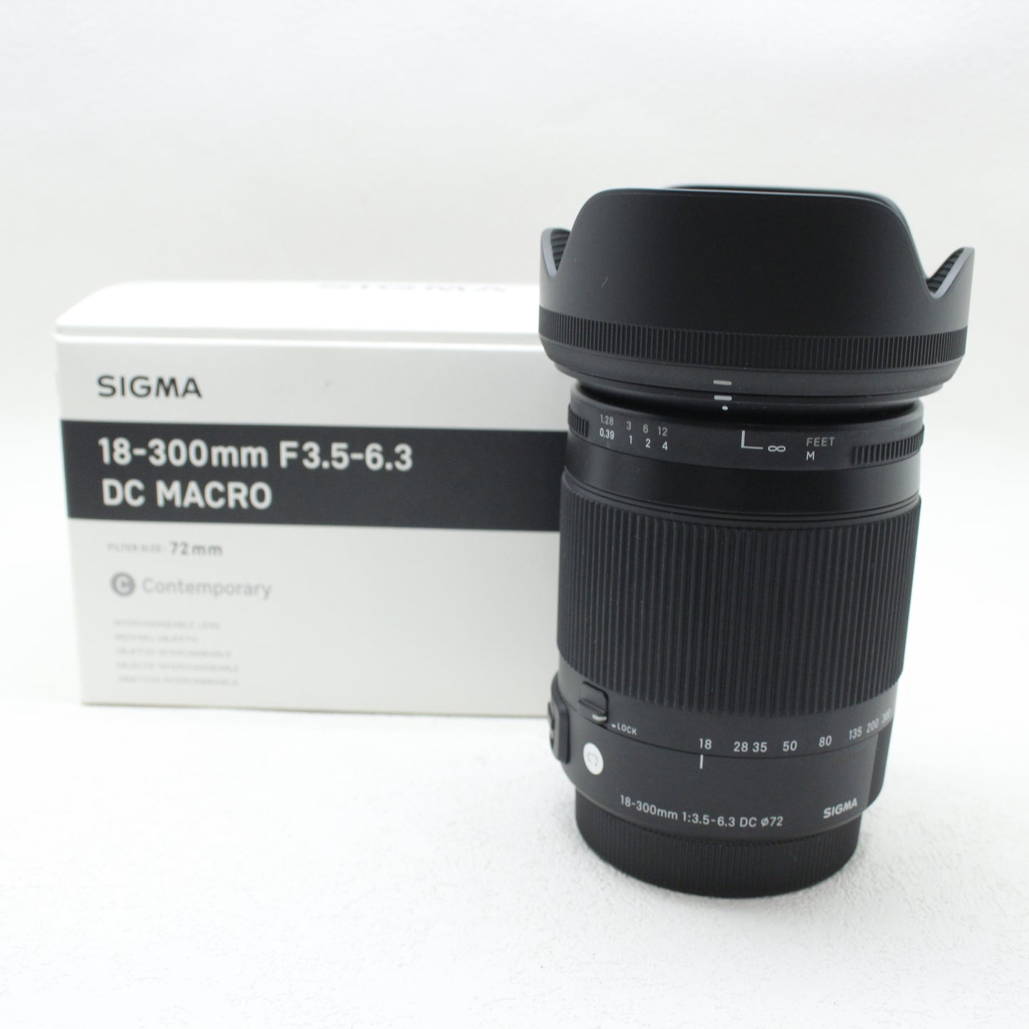 中古品 SIGMA 18-300mm F3.5-6.3 DC MACRO (Canon用) 【3月11日(火)Youtube生配信でご紹介】