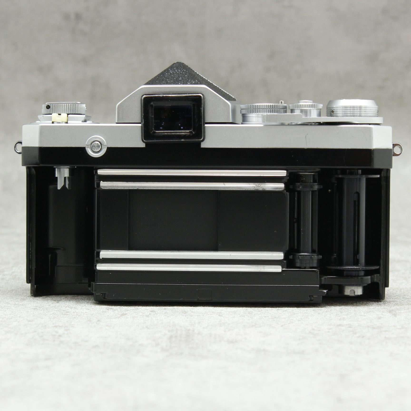 中古品 Nikon F アイレベル【4月29日(土)のYouTube生配信でご紹介】