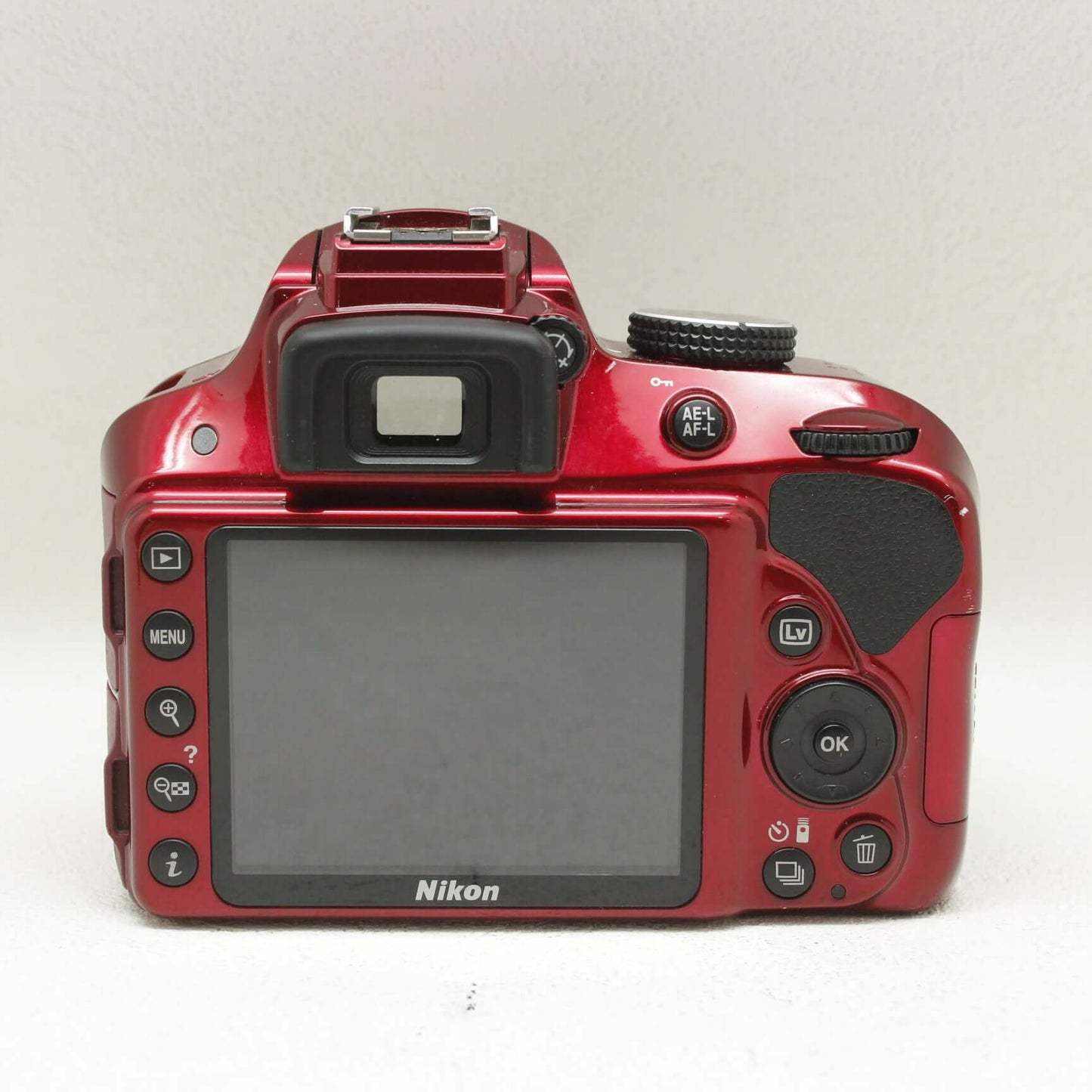 中古品 Nikon D3300 レンズキット