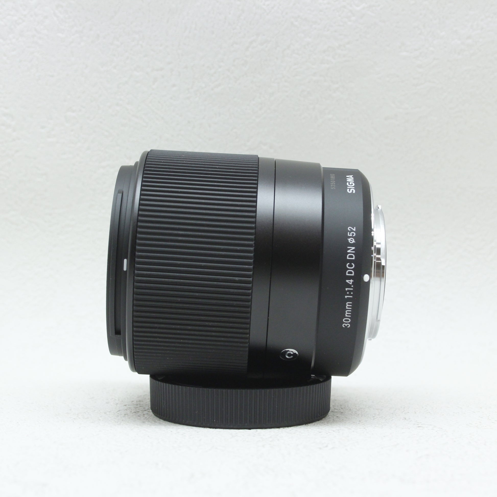 【セール】SIGMA 30mm F1.4 マイクロフォーサーズ用 元箱あり美品 Amazon.co.jp: シグマ(Sigma) レンズ 30mm F1.4 DC DN マイクロ