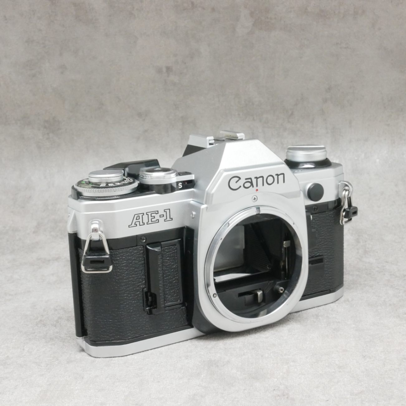 中古品 Canon AE-1 シルバーボディ