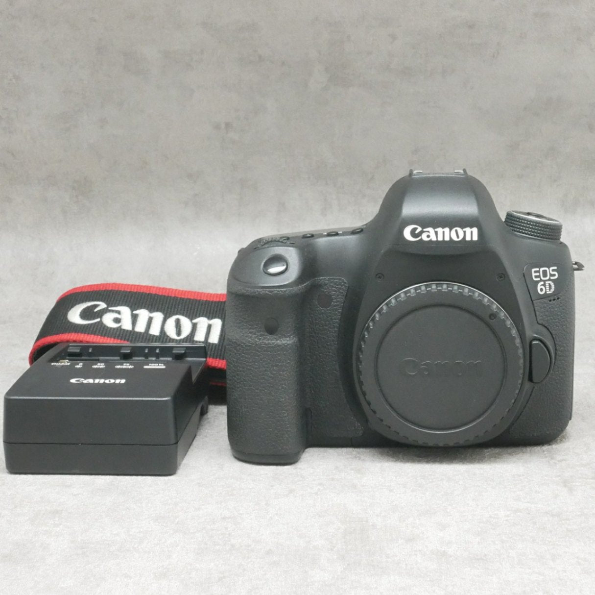 中古品 Canon EOS 6D ボディ