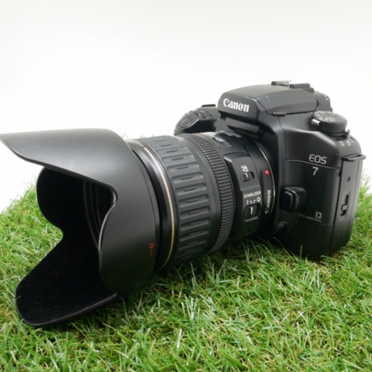 中古品 Canon EOS7 ボディ Canon28-135�oF3.5-5.6IS レンズセット