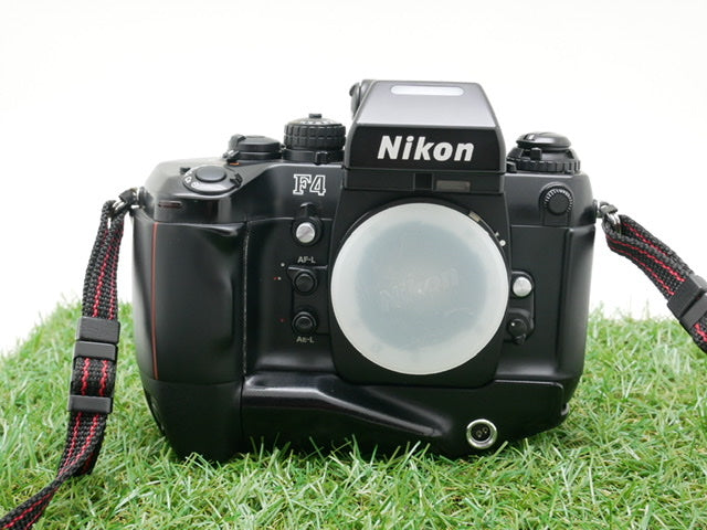 Nikon F4S ボディ+ Nikon 24-120mm F3.5-5.6 D