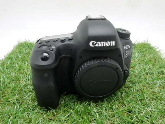 中古品 Canon EOS 6D Mark II