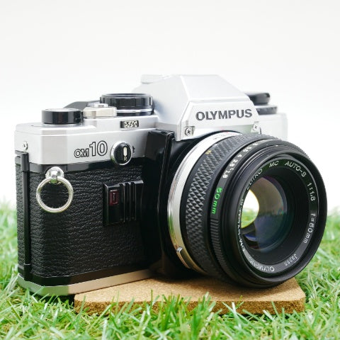 中古品 OLYMPUS OM10 + ZUIKO AUTO-S 50mm F1.8