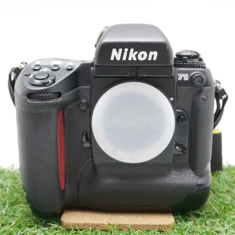 中古品 Nikon F5