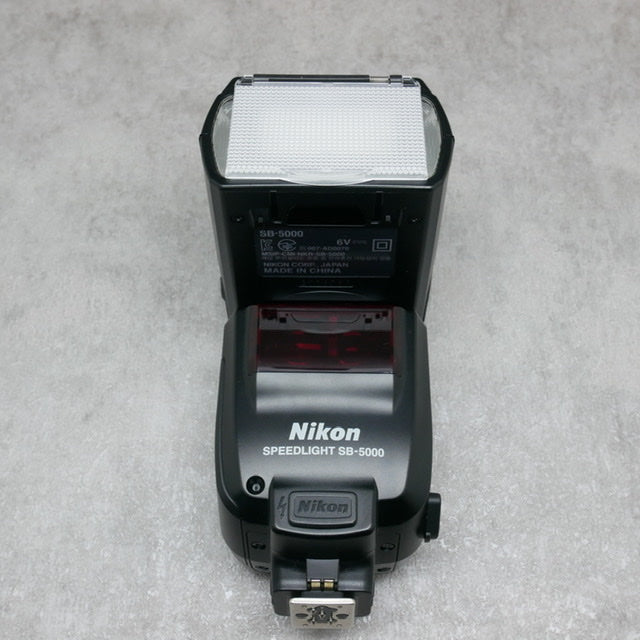 中古品 Nikon スピードライトSB-5000
