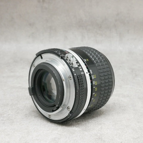 中古品 Nikon Ai NIKKOR 85mm F2