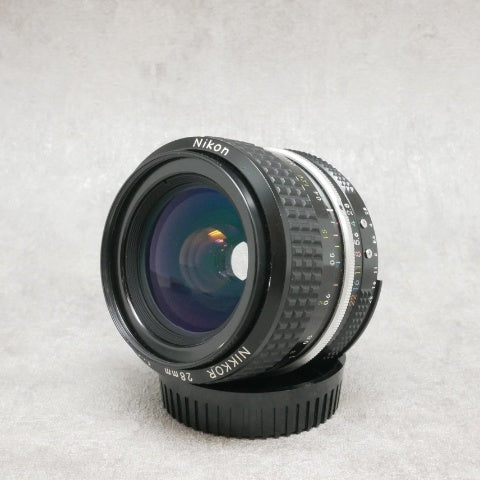 中古品 Nikon Ai NIKKOR 28mm F2.8 フィルター付