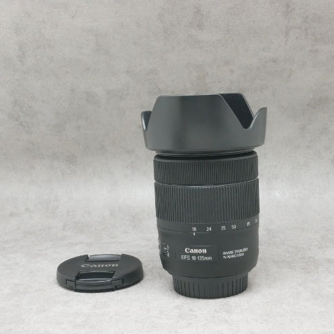 中古品 Canon EF-S 18-135mm F3.5-5.6 IS USM