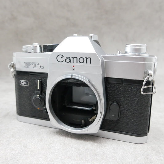 中古品 Canon FTb シルバー+レンズ2本