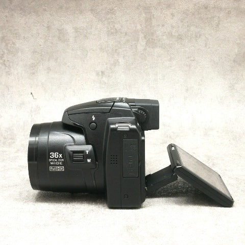 中古品 Nikon Coolpix P500 ブラック