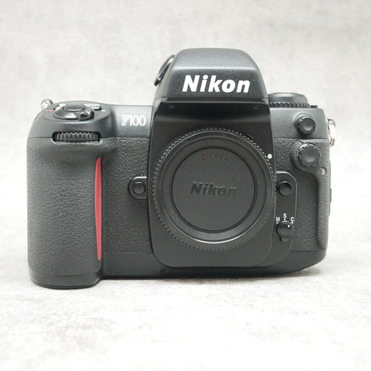 中古品 Nikon F100 ボディ さんぴん商会