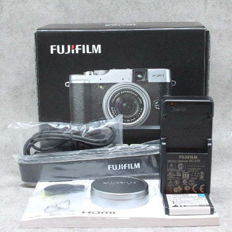 中古品 FUJIFILM X20 Silver – サトカメオンラインショップ