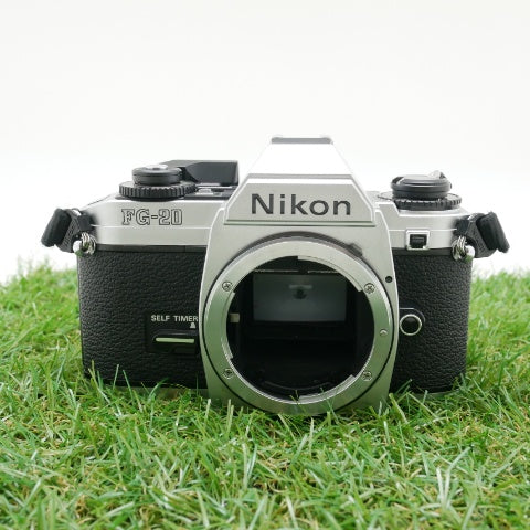 中古品 Nikon FG-20 ボディ