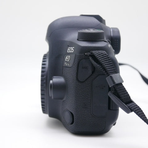 中古品 Canon EOS 6D Mark�U