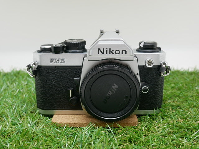中古品 Nikon NEW FM2 シルバー