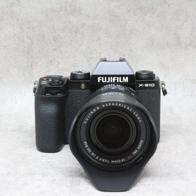 中古品 FUJIFILM X-S10 XF18-55mmレンズキット さんぴん商会