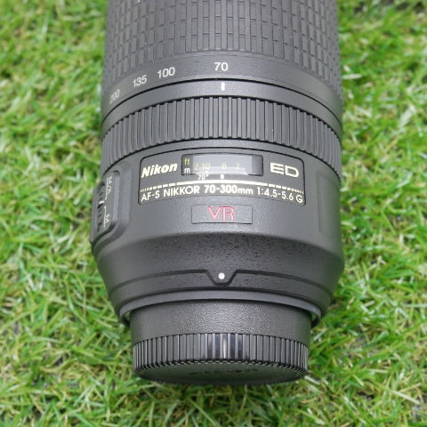 中古品 Nikon AF-S 70-300mm F4.5-5.6GVR