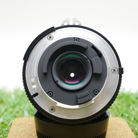 中古品 Nikon AI NIKKOR 28mm F2.8S