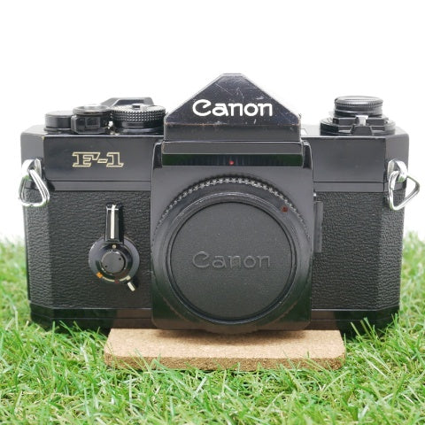 中古品 Canon F-1 アイレベルボディ
