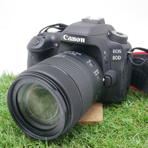 中古品Canon EOS80D 18-135mm EF50mmF1.8STM EF100~300mmF4.5-5.6