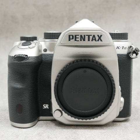 中古品 PENTAX K-1 MarkII Silver Edition バッテリーグリップ付き