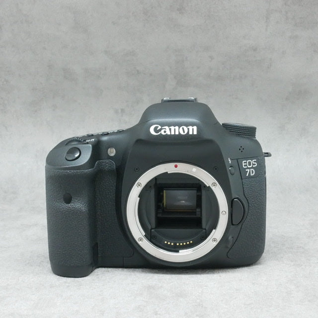 中古品 Canon EOS7Dボディ