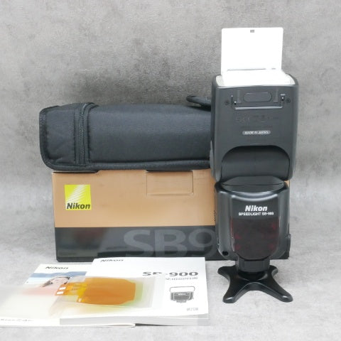 中古品 Nikon スピードライト SB-900