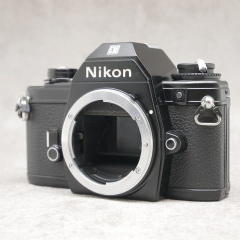 中古品 Nikon EM