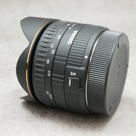 Sigma 15mm F2.8 EX DG Fisheye EFマウント