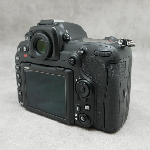 中古品 Nikon D500ボディ