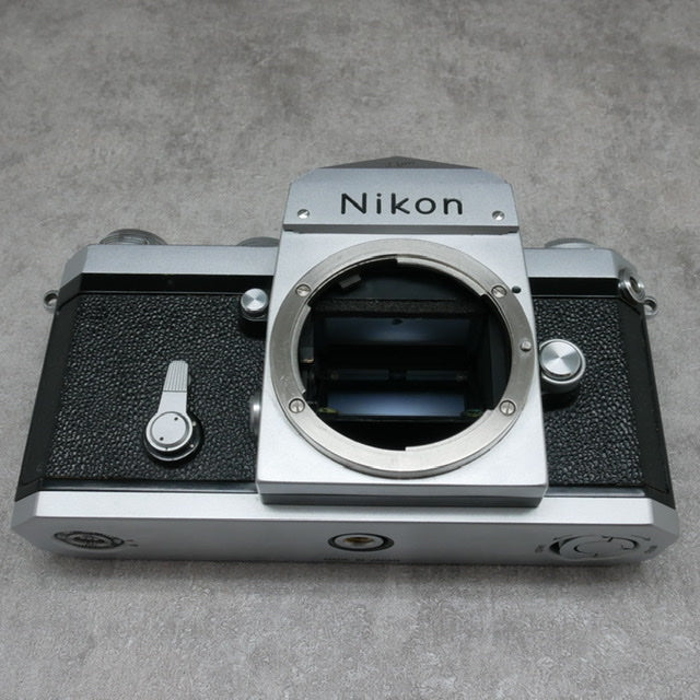 中古品 Nikon Fアイレベルシルバー 中期モデル