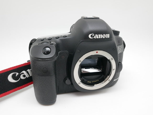 中古品 Canon EOS5D Mark�V ボディ