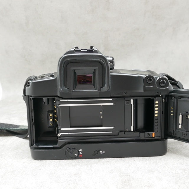中古品 Canon EOS3 ボディ