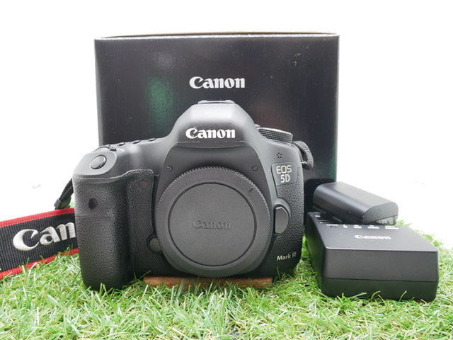 Canon デジタル一眼レフカメラ EOS 5D EOS5D - 5