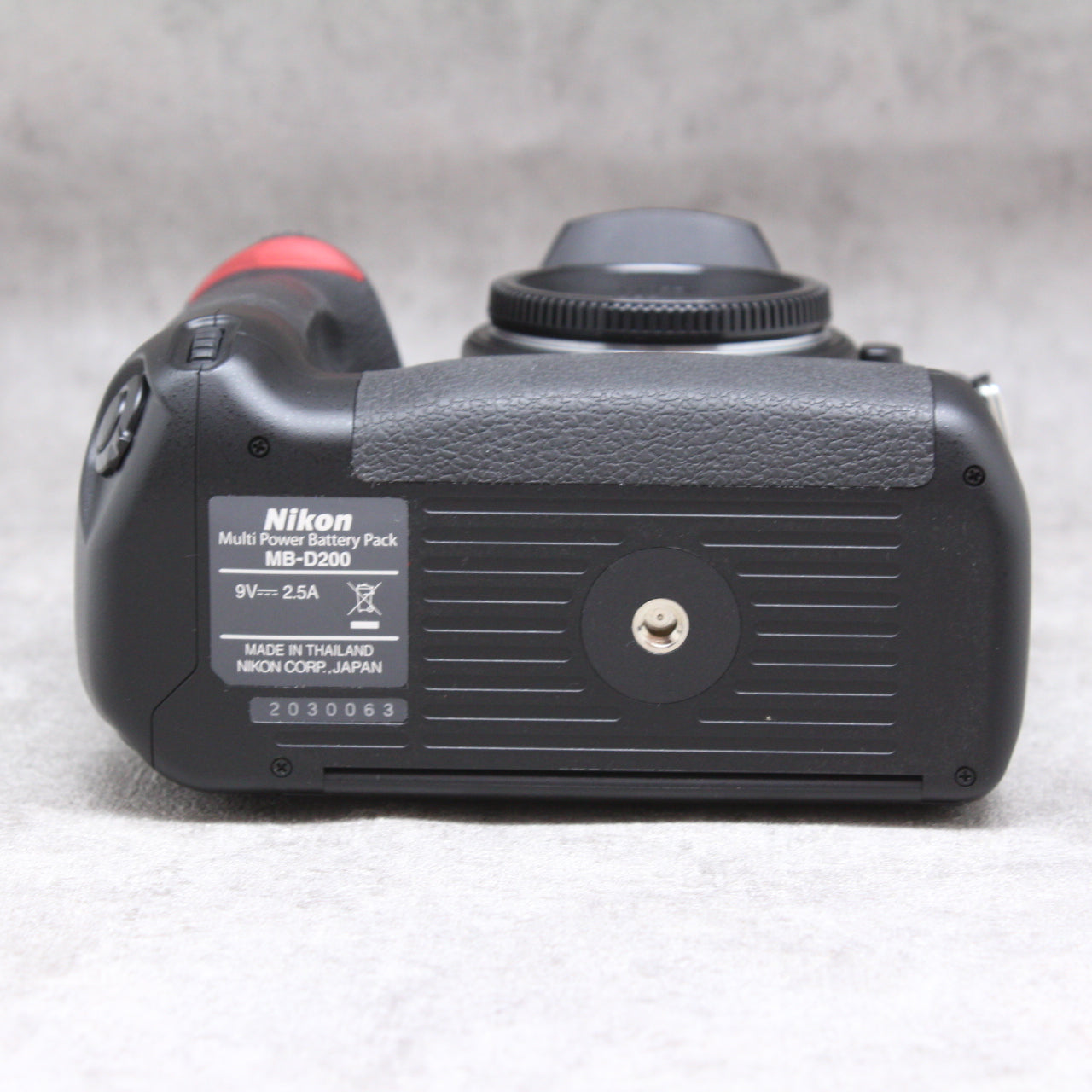 中古品 Nikon D200 ボディ + MB-D200 【11月15日(火)のYouTube生