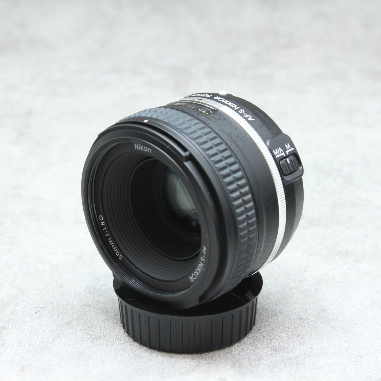 中古品 Nikon Df 50mm f/1.8G Special Editionキット BK【11月19日(土