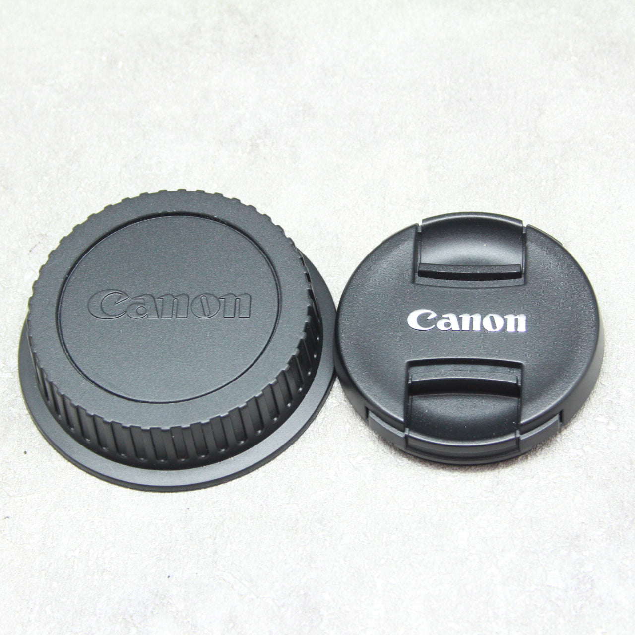 中古品 Canon EF 40mm F2.8 STM ☆4月6日(木)のYouTube生配信でご紹介☆