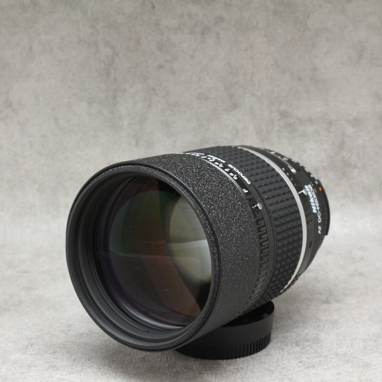 中古品 Nikon Ai AF DC-Nikkor 135mm F2D【12月10日(土)のYouTube生配信でご紹介】