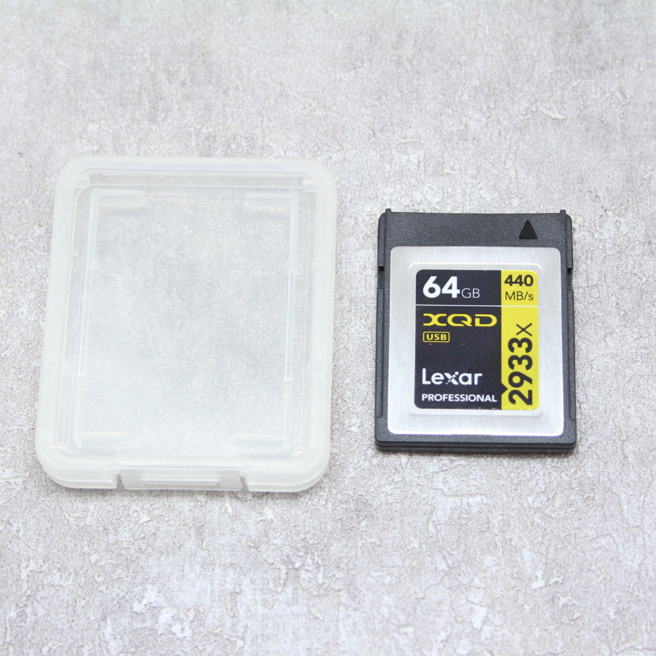 レキサー　XQDカード　64GBスマホ/家電/カメラ