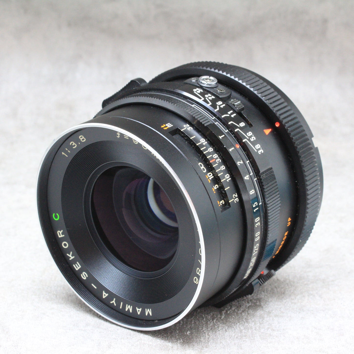 中古品 MAMIYA 67 PRO S + MAMIYA-SEKOR C 90mm F3.8