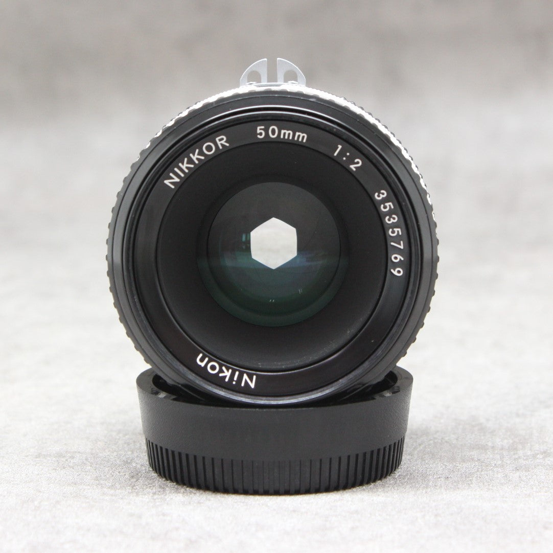 中古品 Nikon Ai NIKKOR 50mm F2 【7月17日(月)のYouTube生配信でご紹介】