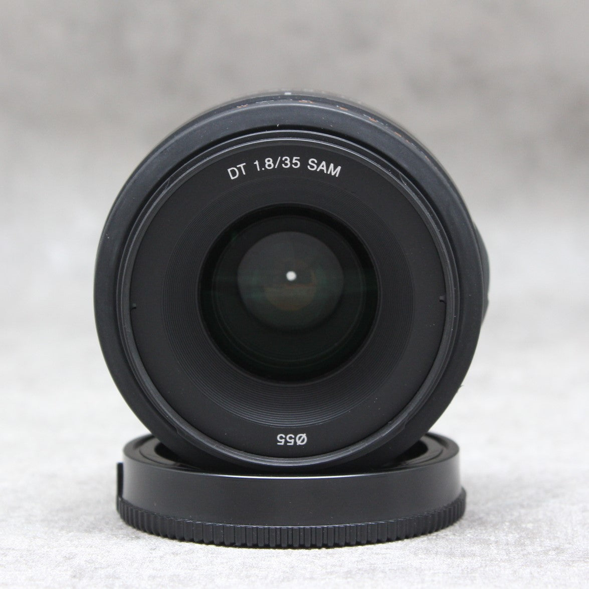 中古品 SONY DT 35mm F1.8 SAM (SAL35F18) ☆9月10日(土)のYouTube生